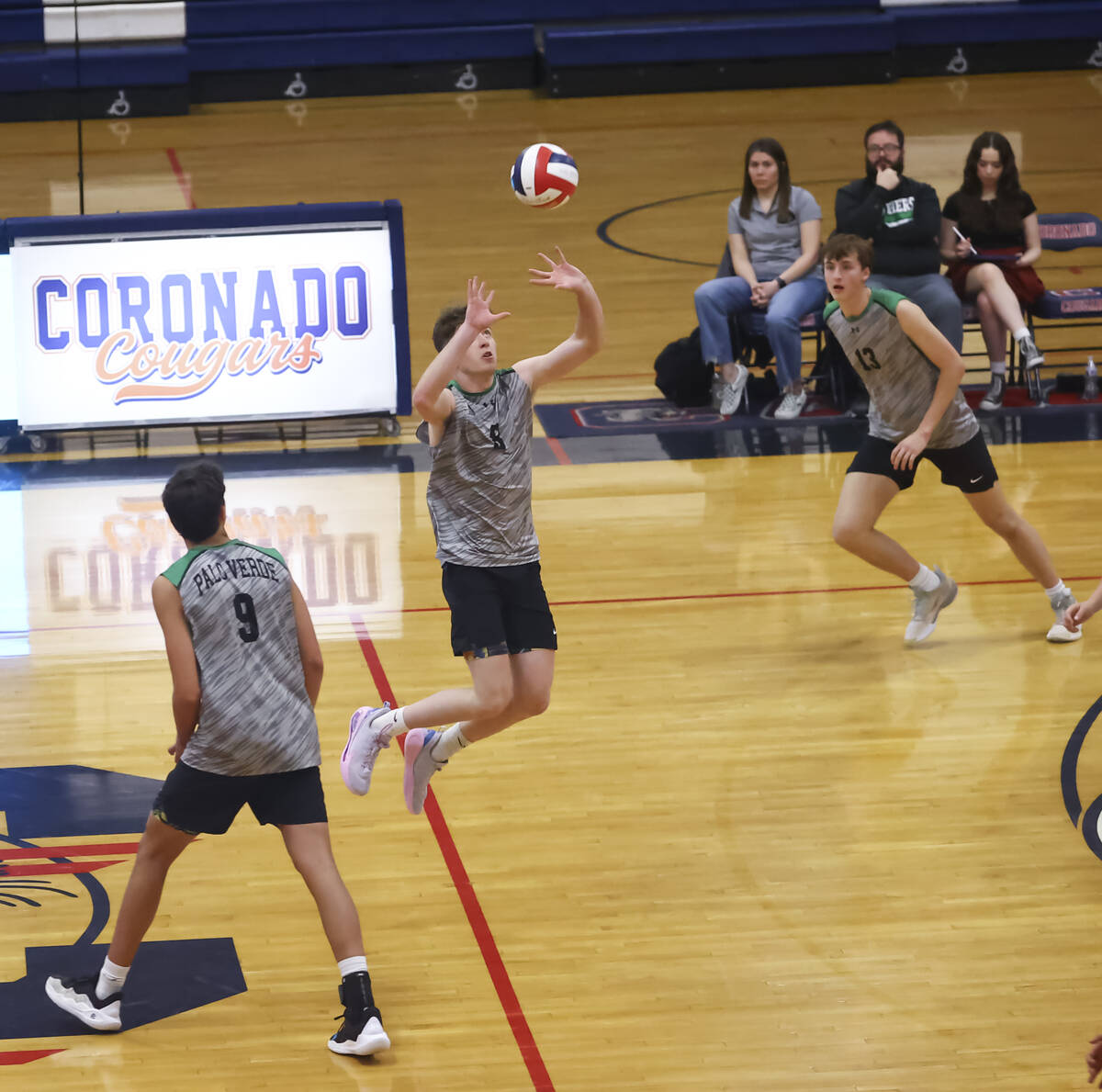 Palo Verde's Mason Manning (8) sets the ball during a high school volleyball game at Coronado H ...