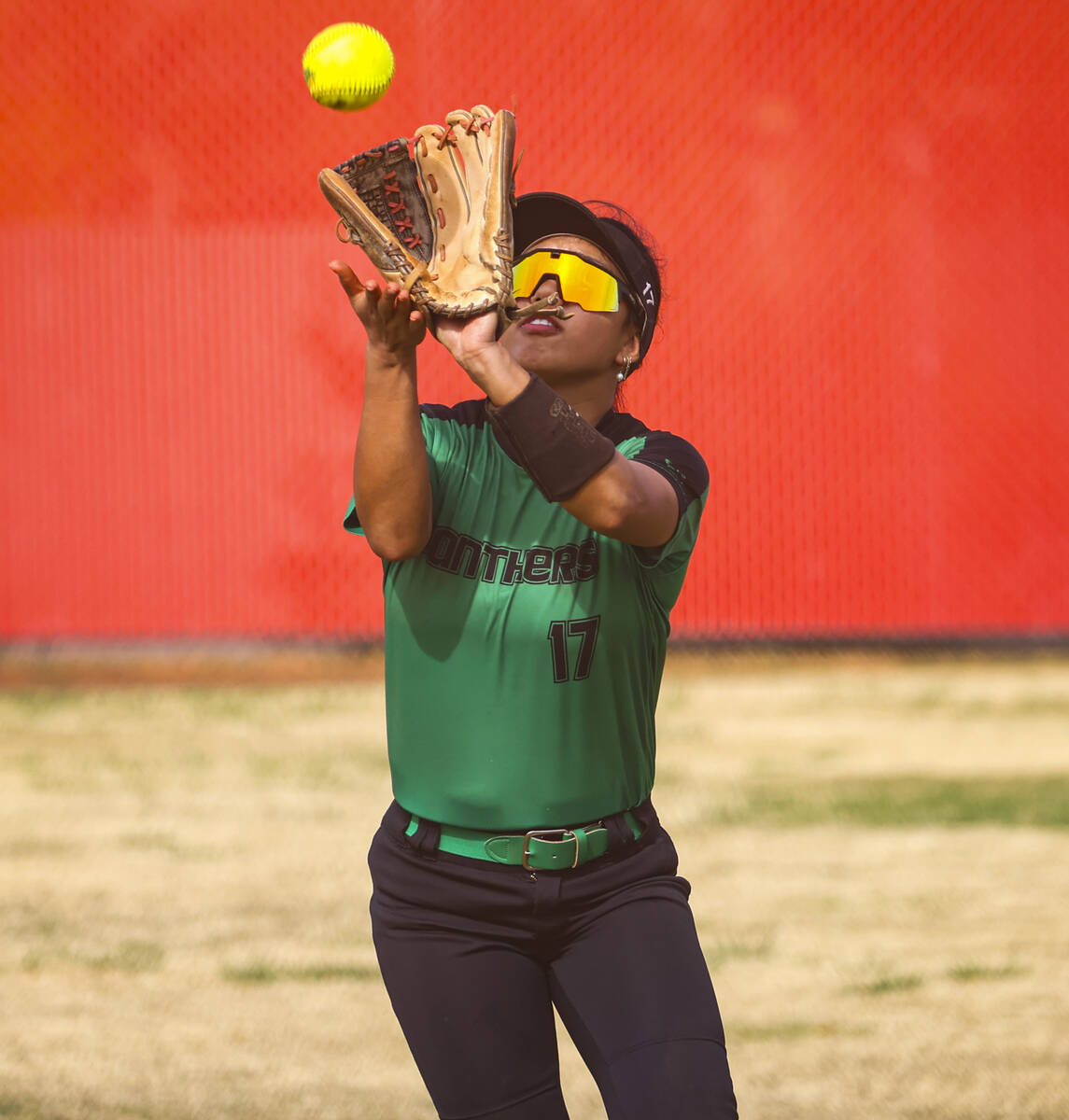 Palo Verde's Makayla Enriquez (17) catches a fly ball from Arbor View during a softball game at ...
